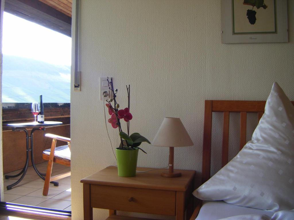 Gastehaus Weingut Arns Bed and Breakfast Reil Δωμάτιο φωτογραφία